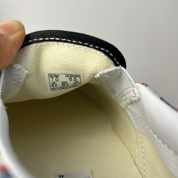 NWT Vans Floral Graffiti Slip On SZ-W8.5 / M7 - Picture 12 of 12